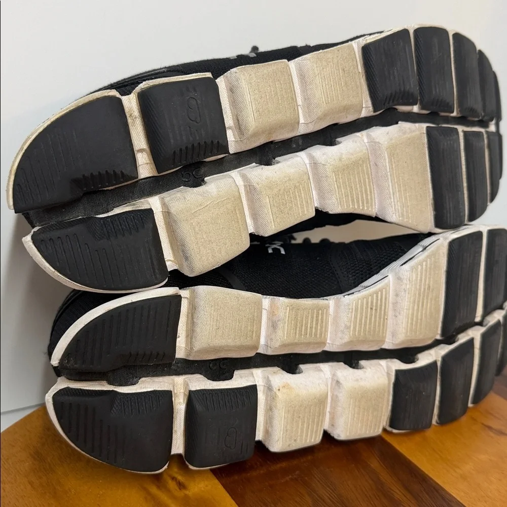 ON RUNNING Cloud 5 Black Men's Running Shoes, size 10.5 fair clean condition - Picture 11 of 14